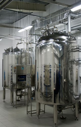 Automatic-laboratory-water-filtration-unit